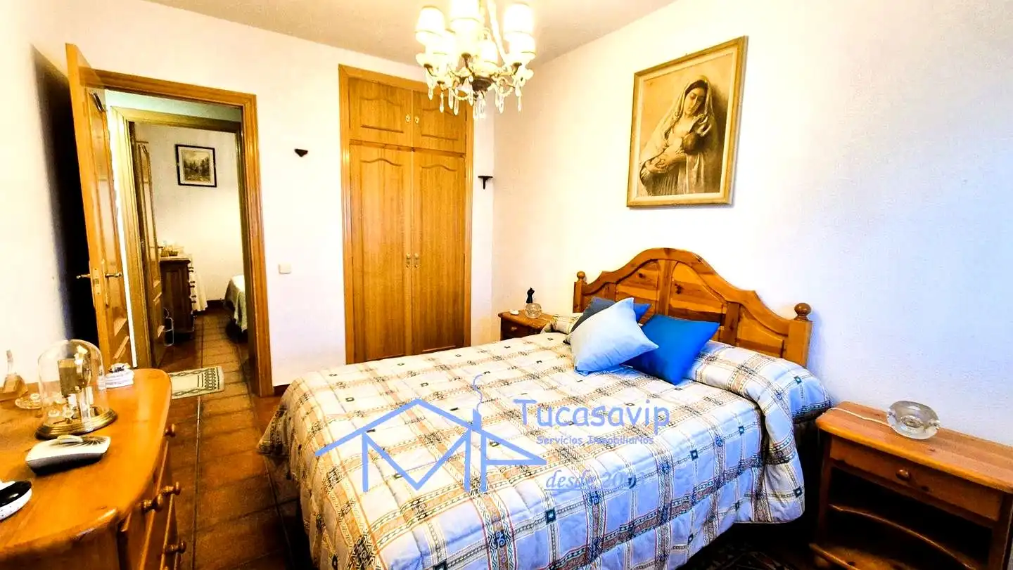 Dormitori de Casa adosada en venda en Pelayos de la Presa amb Calefacció, Jardí privat i Terrassa