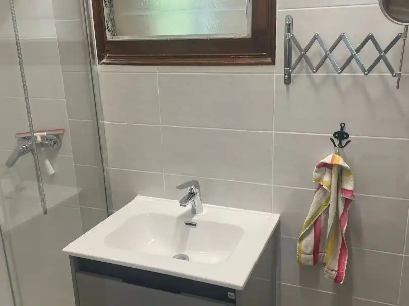 Bathroom of Detached homes for share in Fornells de la Selva, Girona