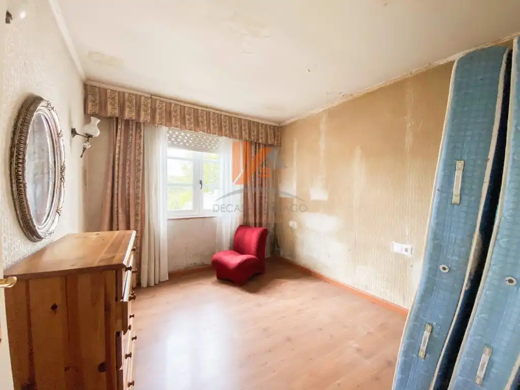 Schlafzimmer von Haus oder Chalet zum Verkauf in Santiago de Compostela  mit Terrasse