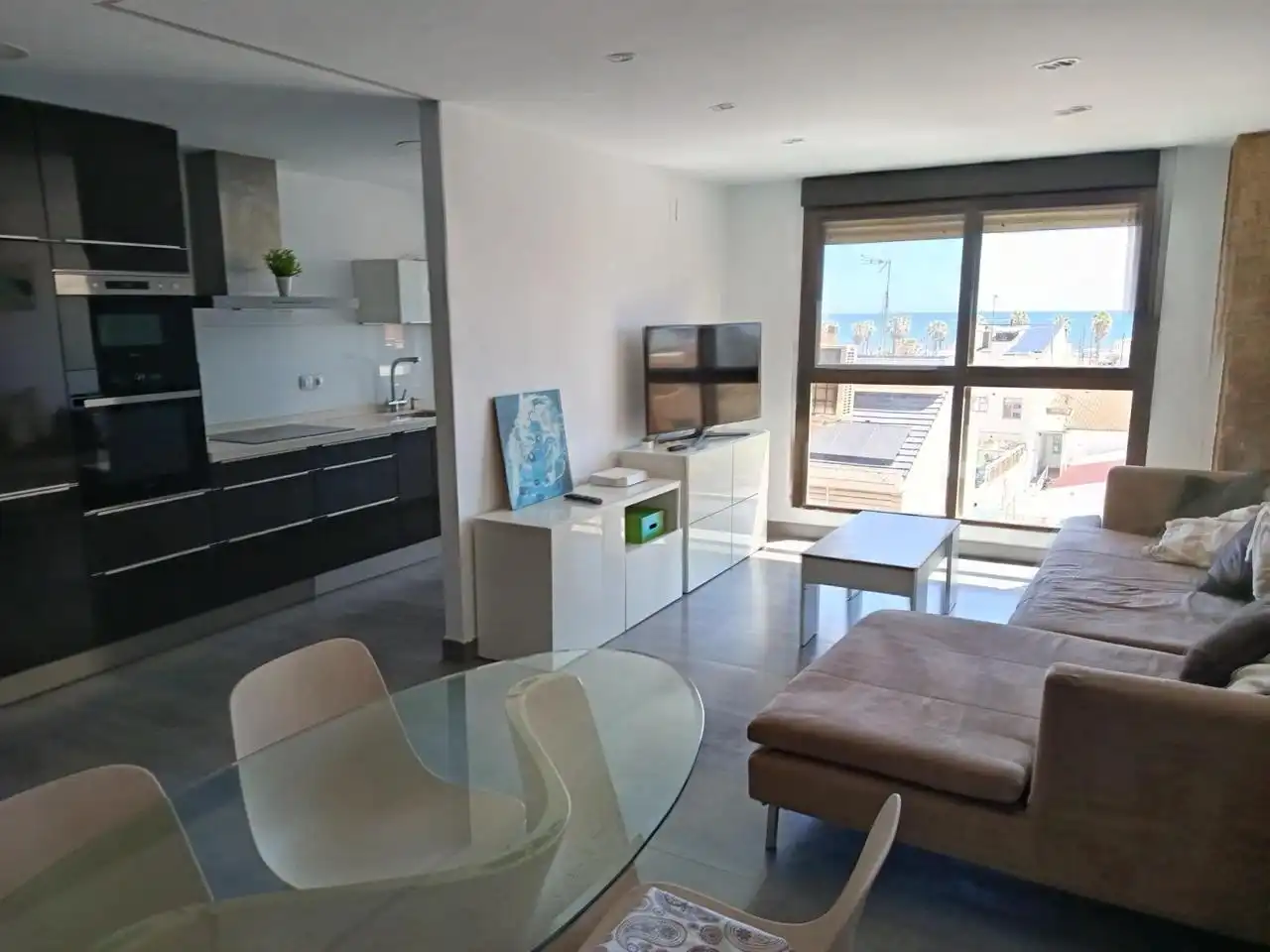 Living room of Flat for rent in  Valencia Capital  with Air Conditioner, Terrace and Furnished