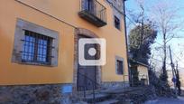 Vista exterior de Casa adosada en venda en Anglès amb Calefacció, Terrassa i Balcó