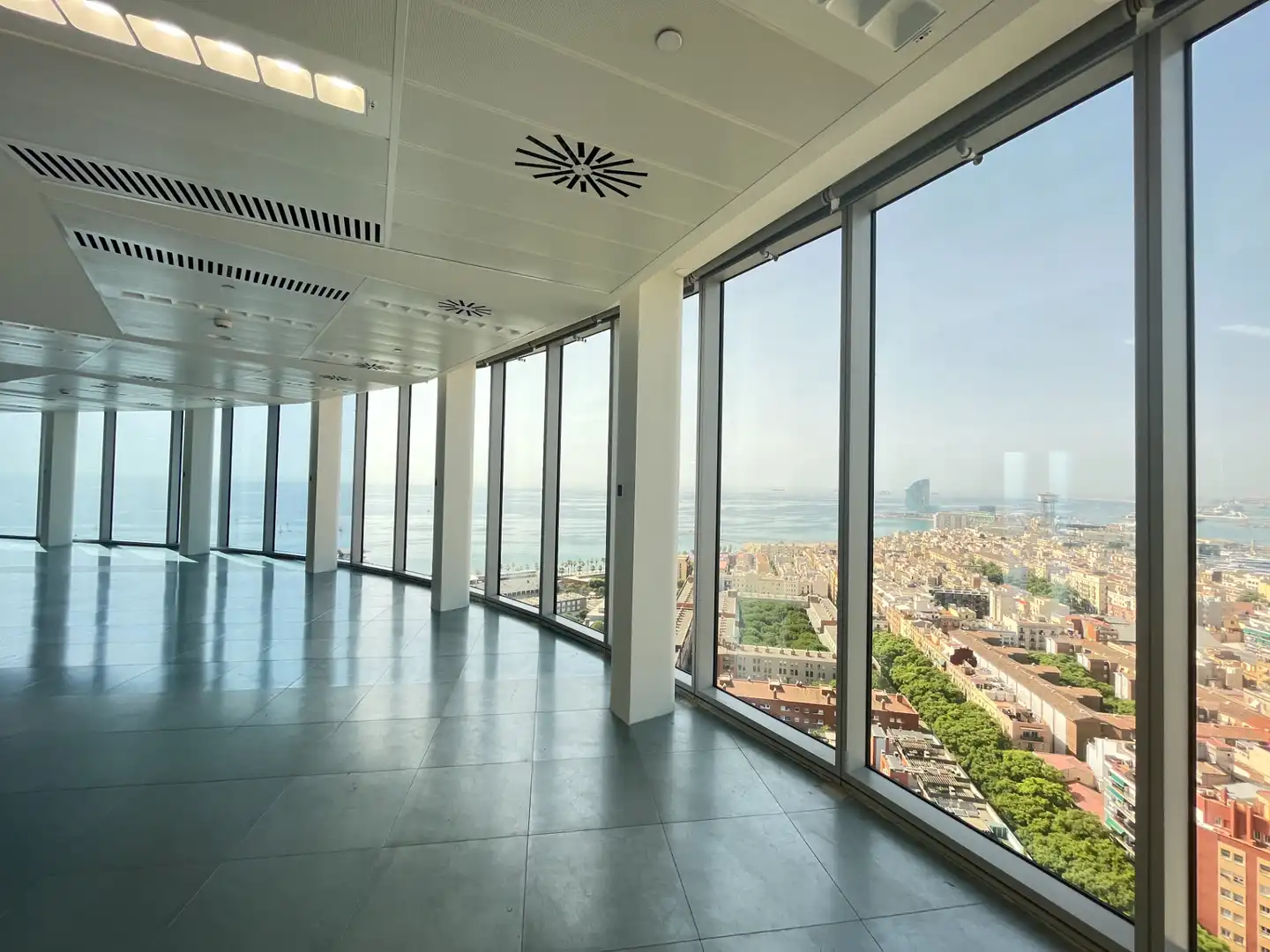 Oficina de alquiler en Barcelona con Aire acondicionado y Calefacción