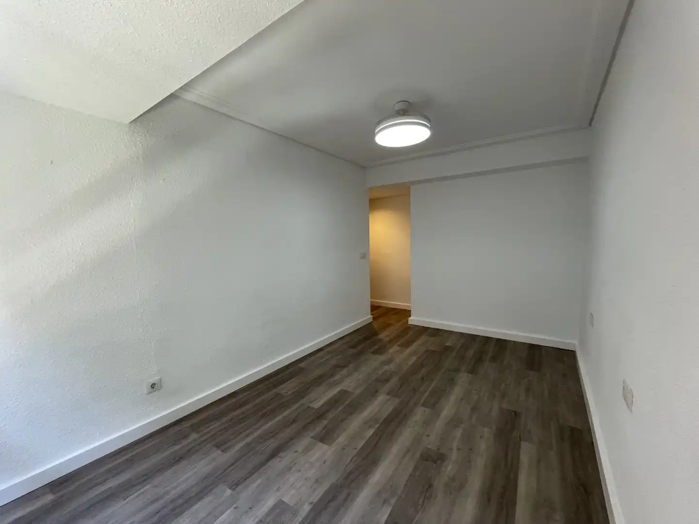 Piso de alquiler en Valencia - Plaza Vicente Iborra, El Carme