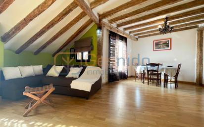 Living room of Flat for sale in Torrecaballeros  with Heating, Terrace and Storage room