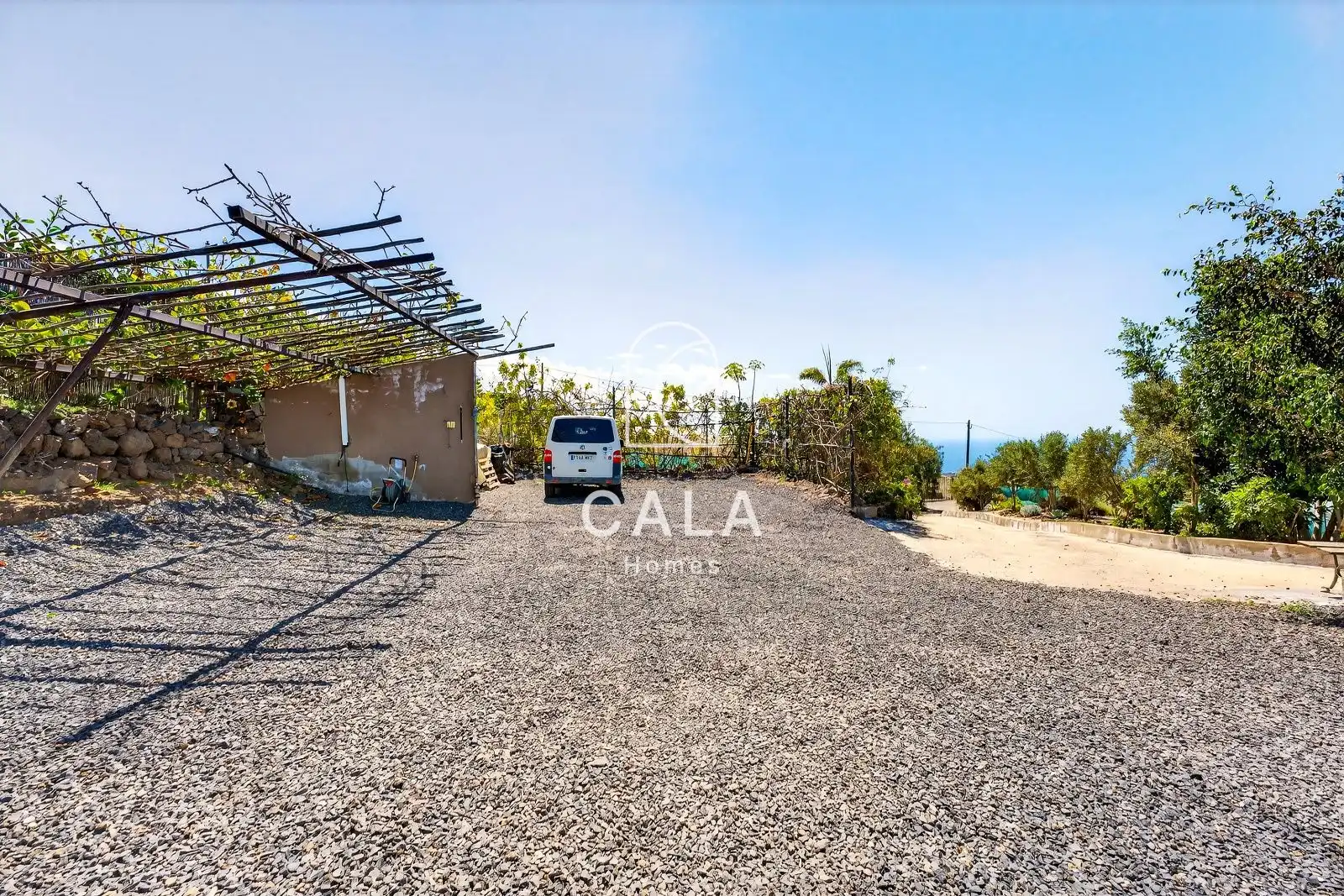 Casa o xalet en venda en Guía de Isora amb Jardí privat, Terrassa i Traster