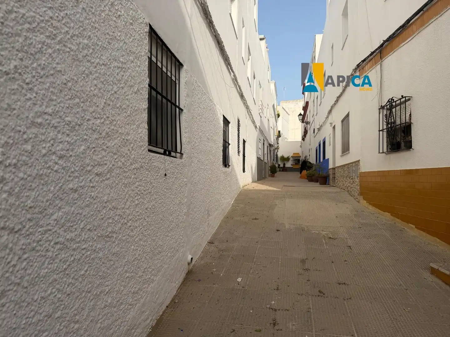 Exterior view of Houses for sale in Conil de la Frontera  with Terrace and Storage room