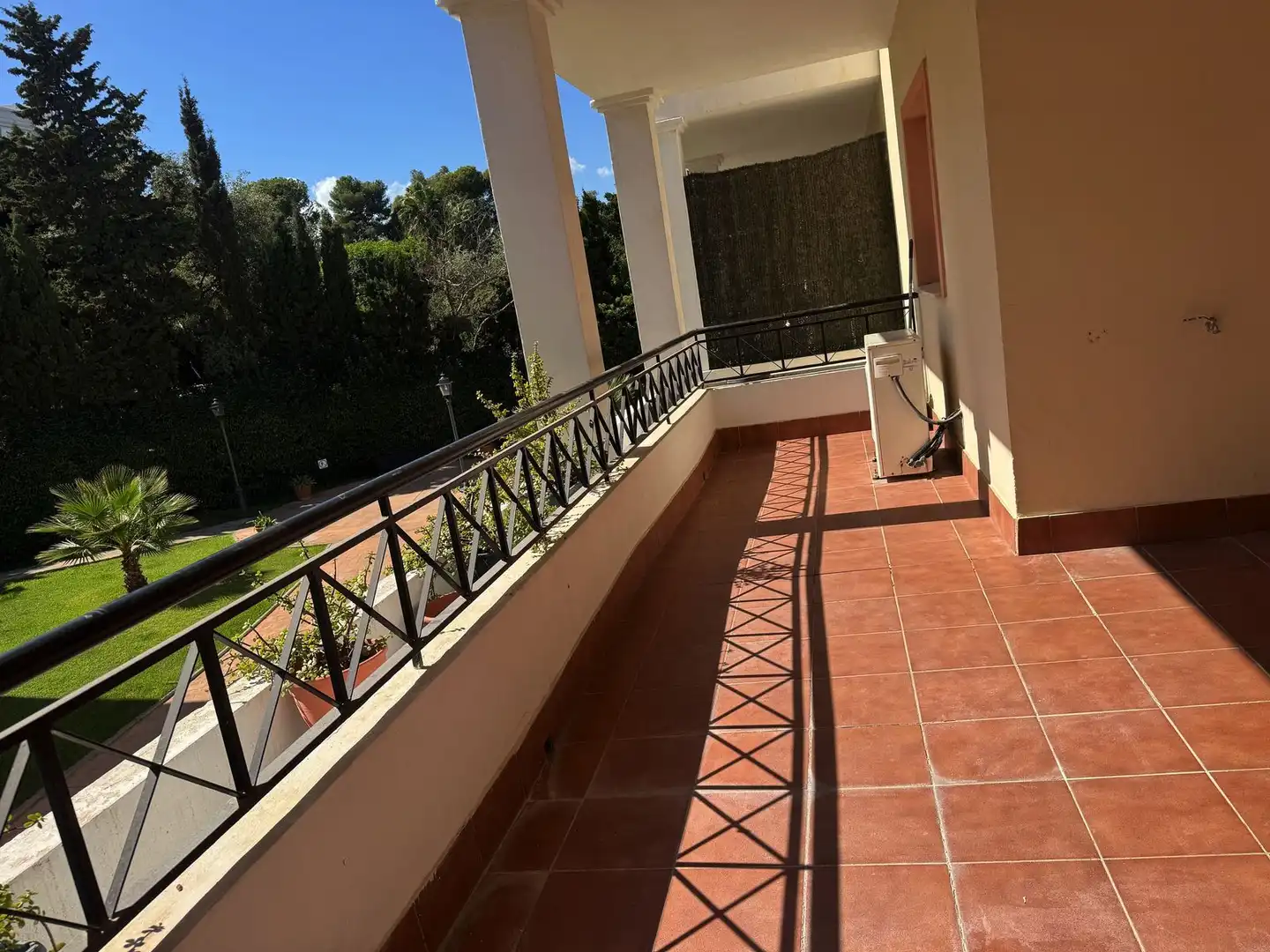 Terraza de Piso en venta en Marbella con Terraza y Piscina comunitaria