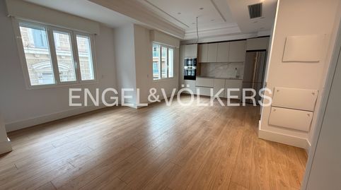 Photo 5 of Flat for rent in Calle de Evaristo San Miguel, Argüelles, Madrid Capital