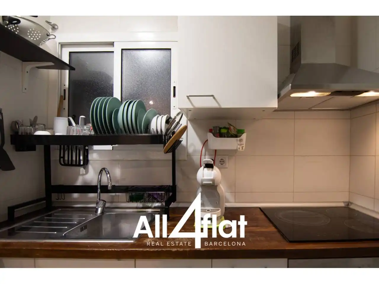 Kitchen of Apartments for sale in Barcelona  with Heating, Furnished and Balcony