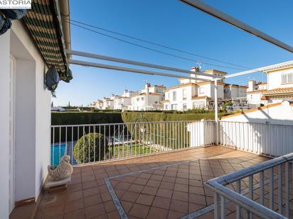 Jardí de Casa o xalet en venda en Peligros amb Jardí privat, Parquet i Terrassa