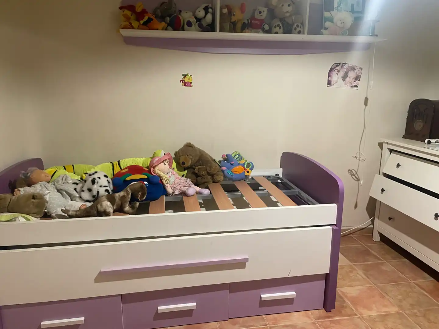 Habitación de Casa o chalet en venta en Villarrobledo con Calefacción, Terraza y Amueblado