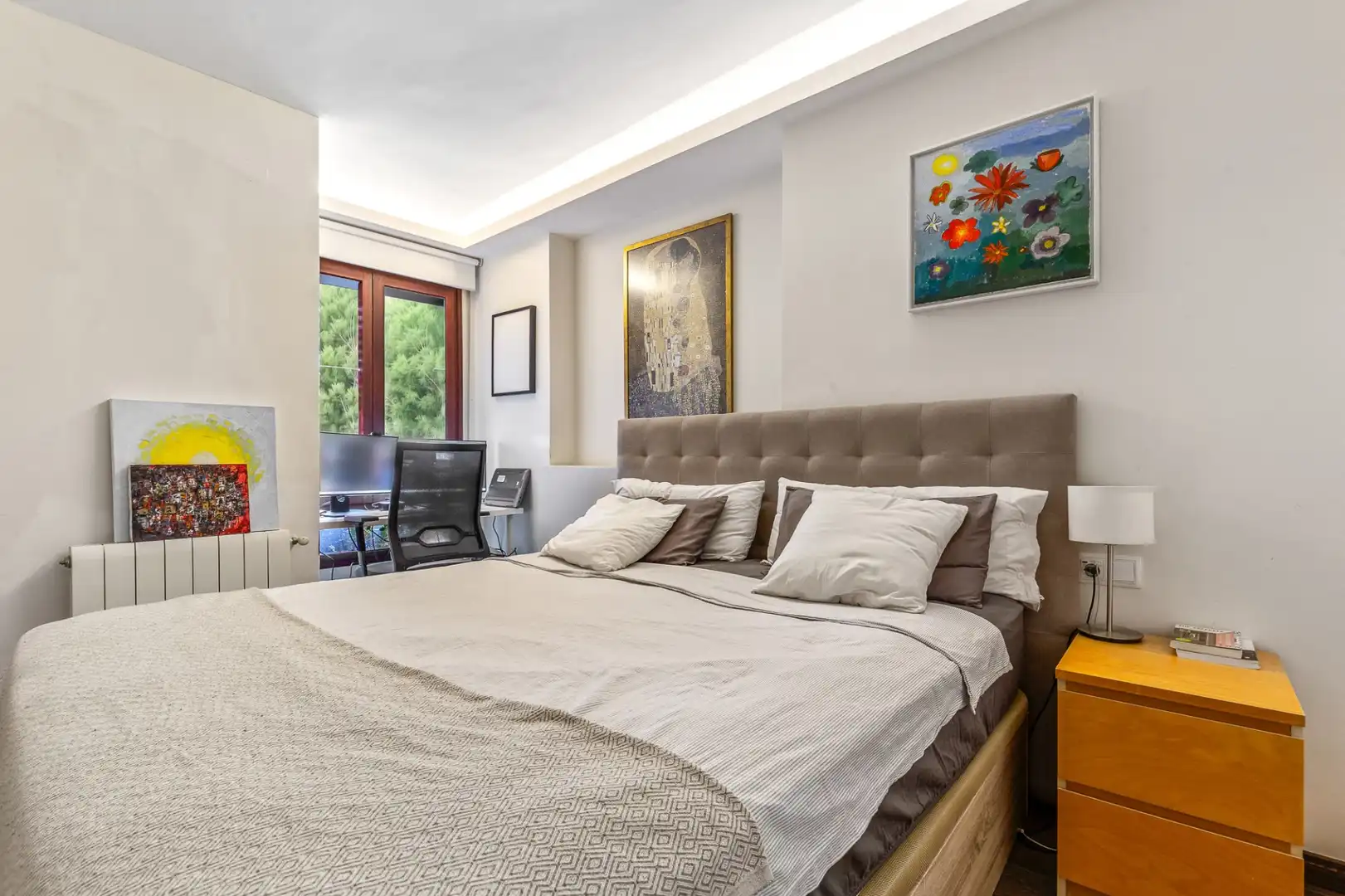 Habitación de Planta baja en venta en Sant Just Desvern con Aire acondicionado, Calefacción y Terraza