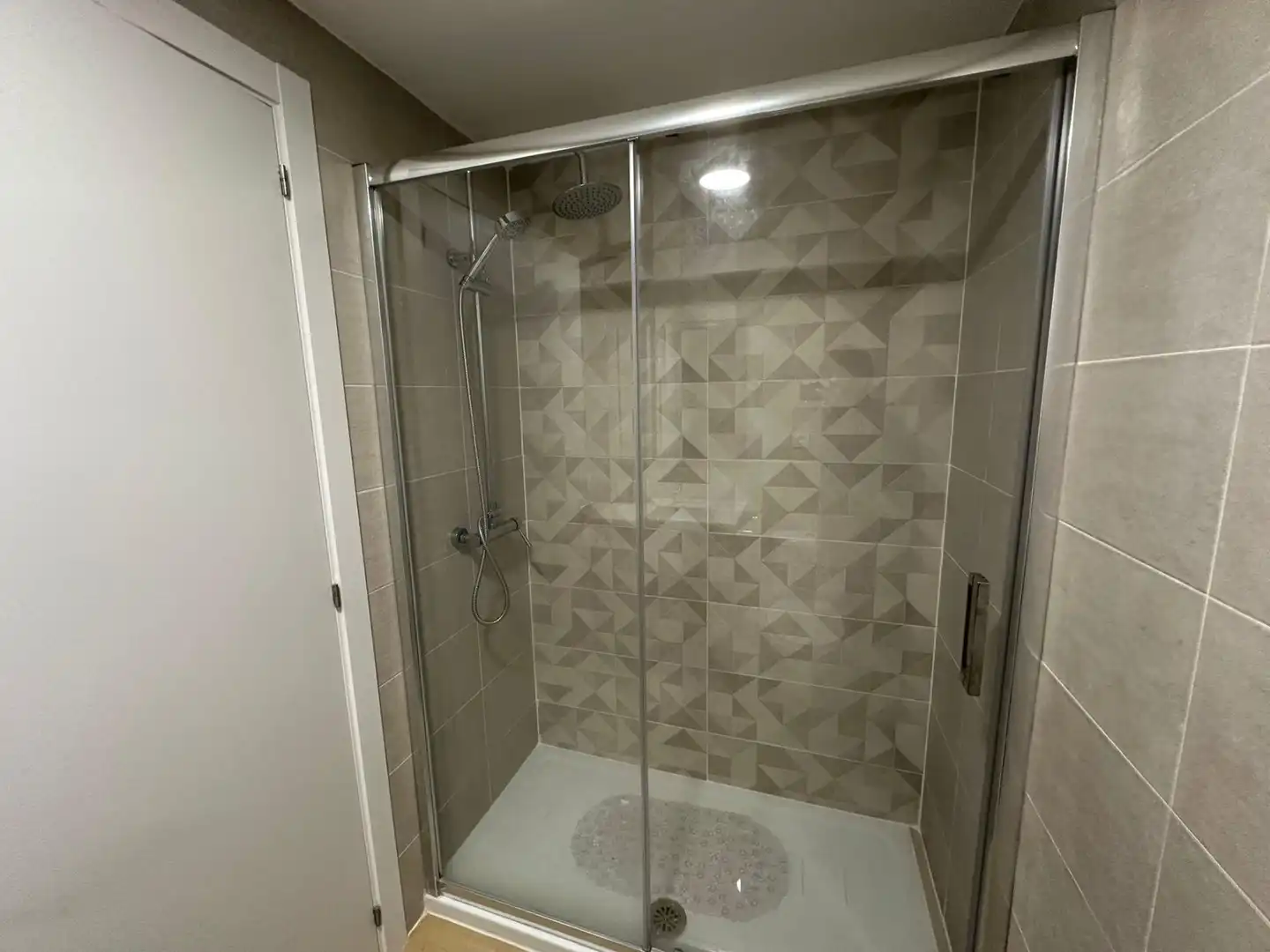 Apartament amb piscina en venda a Avenida Pai Sector Torre la Sal, imagen 47