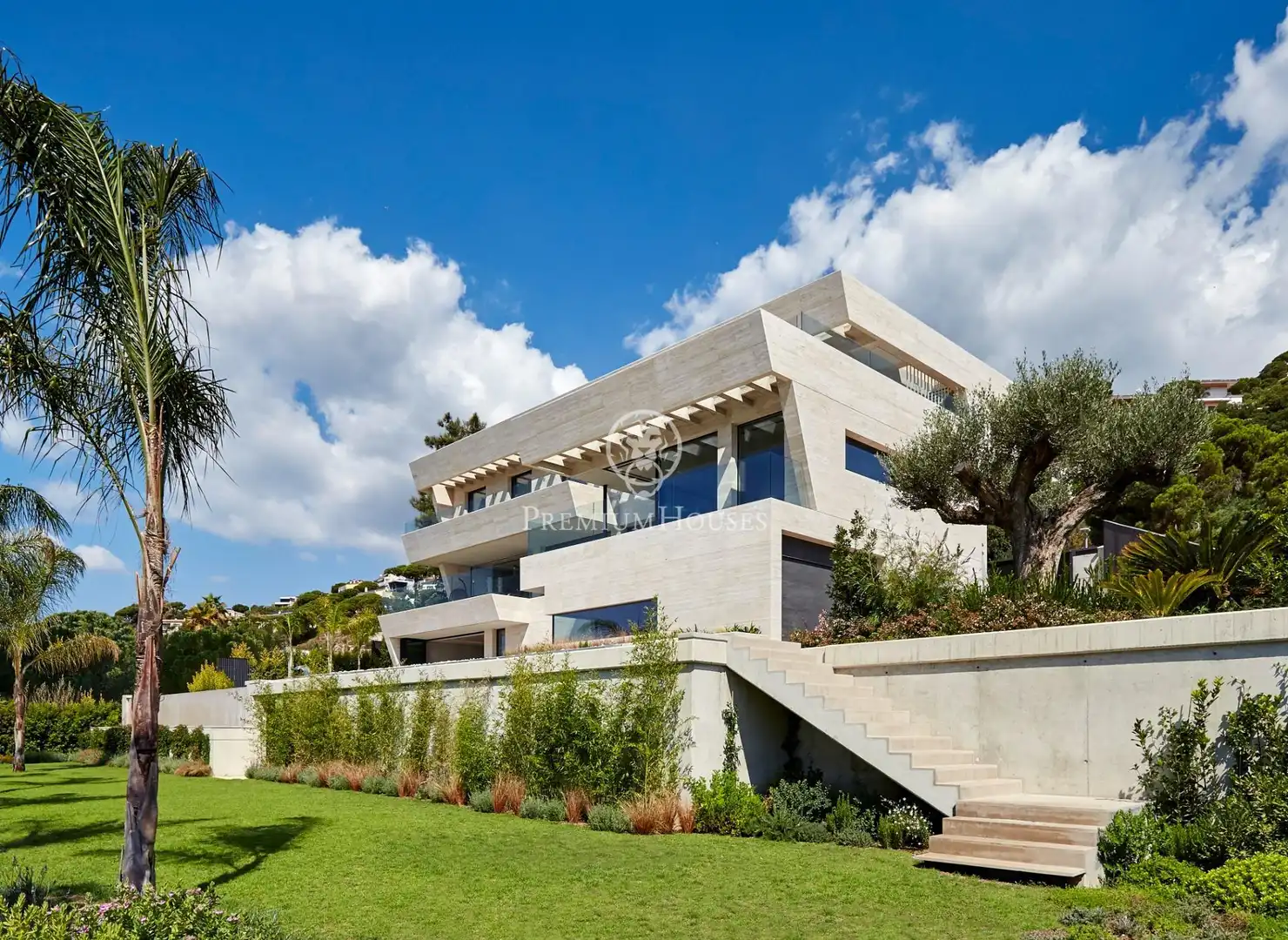 Vista exterior de Casa o chalet de alquiler en Lloret de Mar con Calefacción, Jardín privado y Piscina