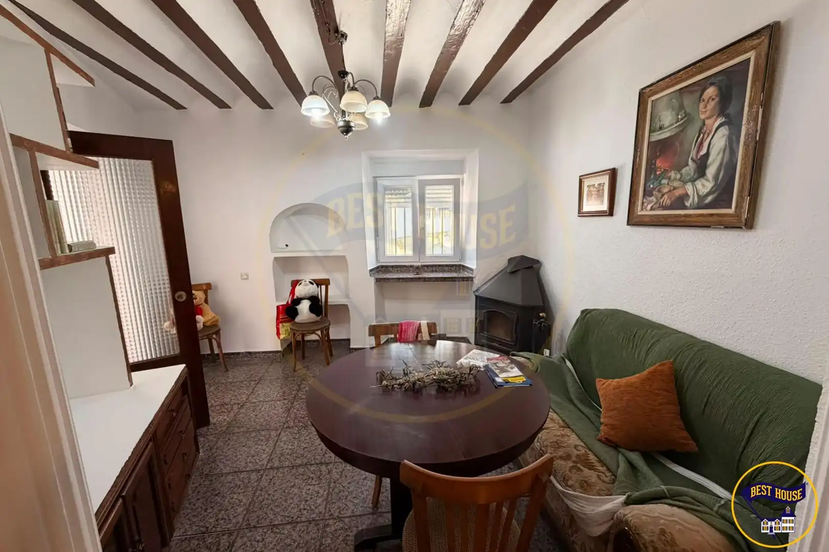 Sala d'estar de Finca rústica en venda en Altarejos amb Moblat