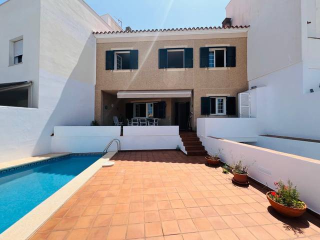 Casa-chalet en Venta en Dalt Sant Joan - Plaça Eivissa