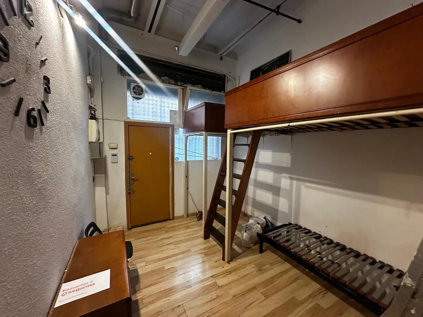 Local comercial en venda a Carrer Joventut, imagen 2
