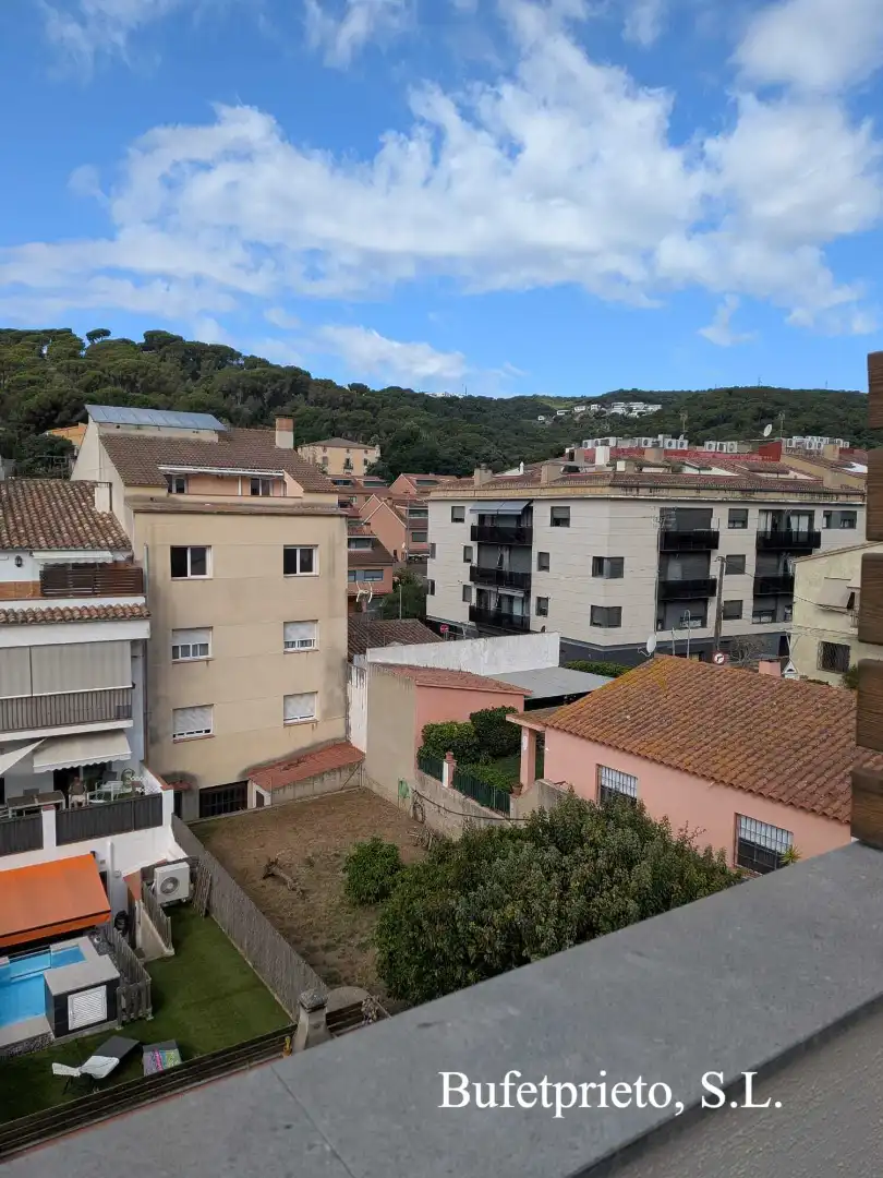Vista exterior de Dúplex en venta en Sant Andreu de Llavaneres con Aire acondicionado, Calefacción y Terraza