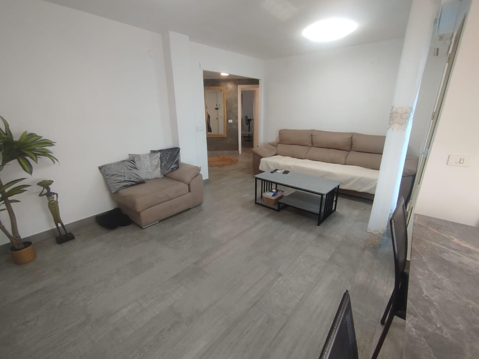 Flat for sale in Estadio Castalia, Norte