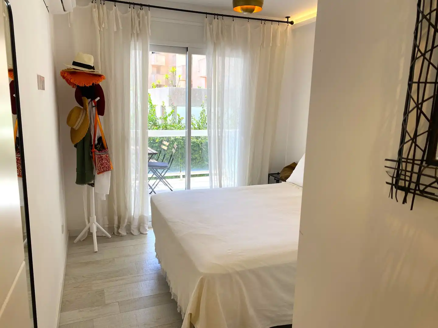 Dormitori de Apartament en venda en Eivissa amb Calefacció, Jardí privat i Moblat