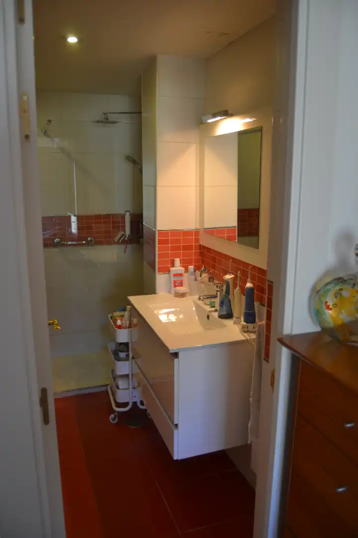 Baño de Piso en venta en Madrid con Calefacción, Jardín privado y Parquet