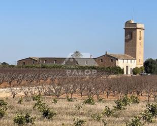 Country house zum verkauf in Guadassuar mit Balkon