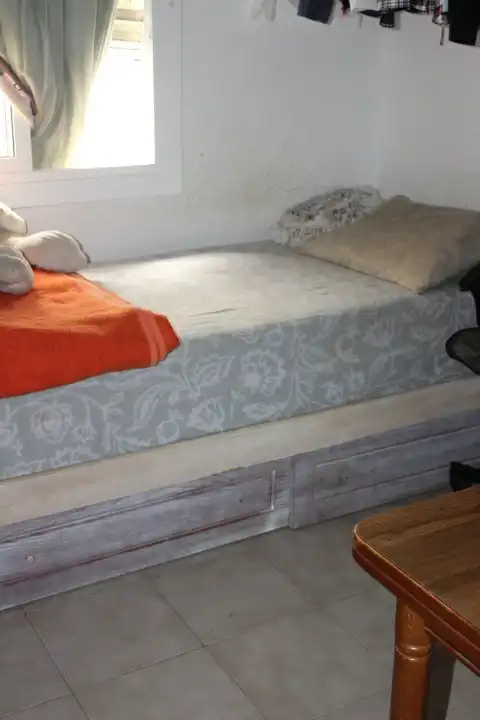 Schlafzimmer von Wohnung zum Verkauf in Alicante / Alacant mit Möbliert und Balkon