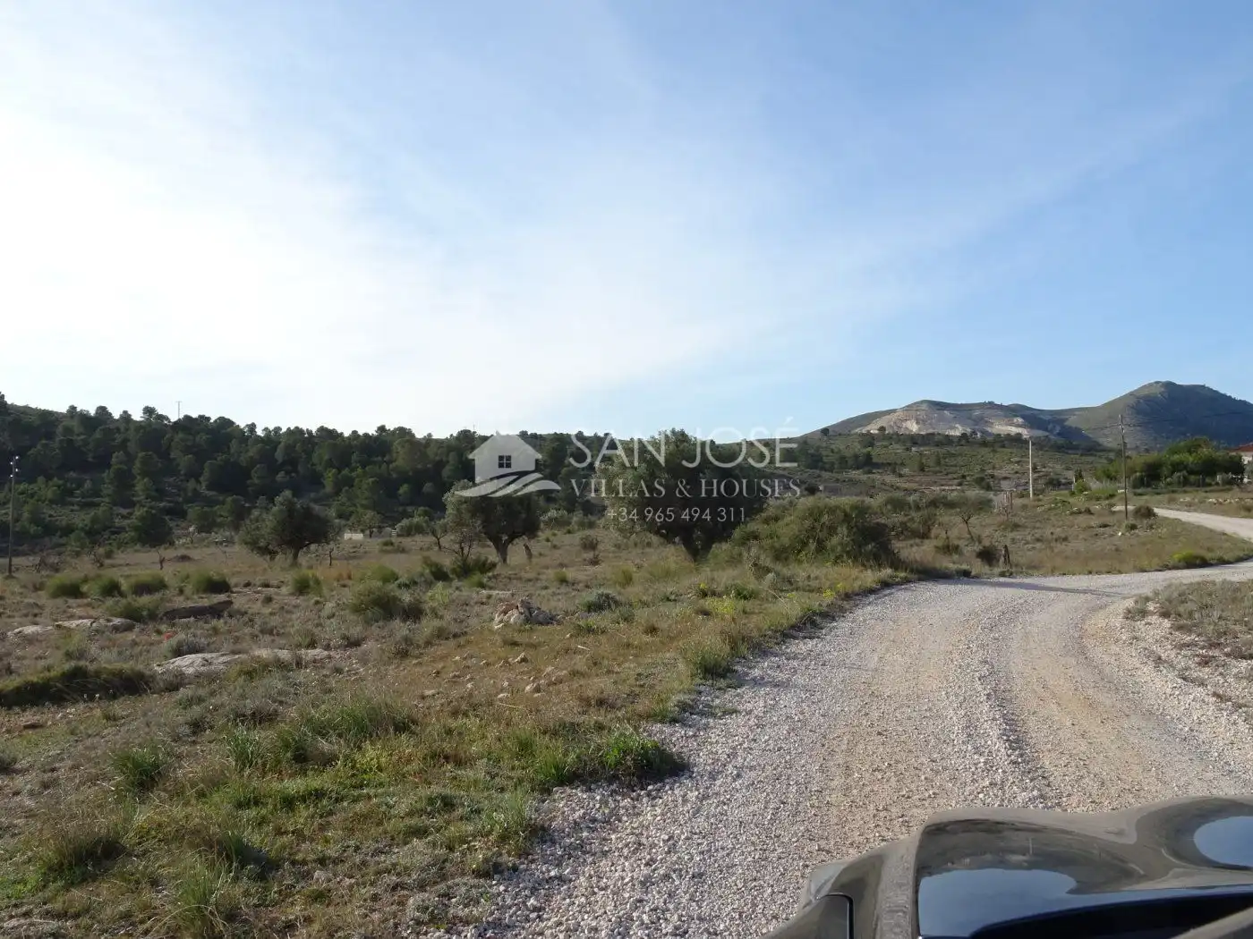 Rustikales Grundstück zum Verkauf in Hondón de las Nieves / El Fondó de les Neus