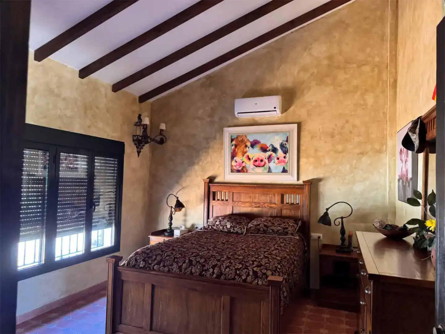 Habitación de Finca rústica en venta en El Madroño con Aire acondicionado, Jardín privado y Parquet