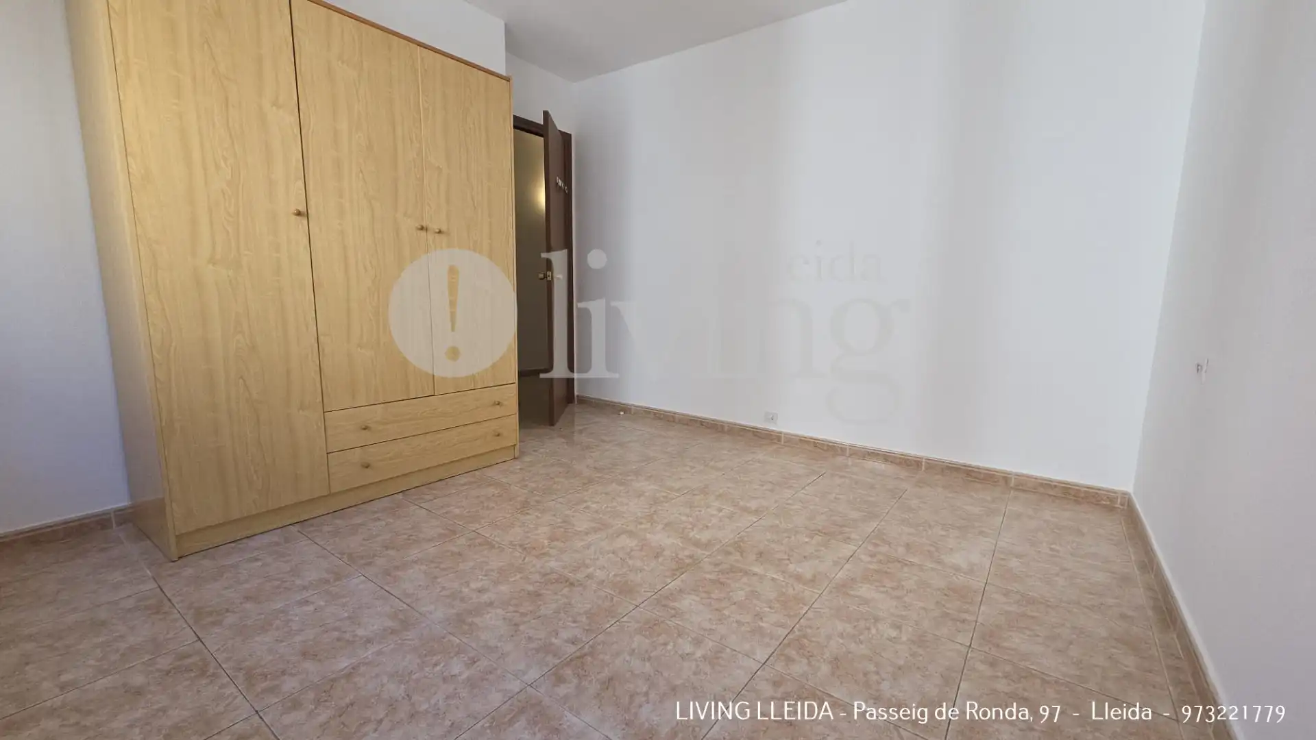 Dormitori de Pis en venda en Lleida amb Calefacció, Forn i Balcó