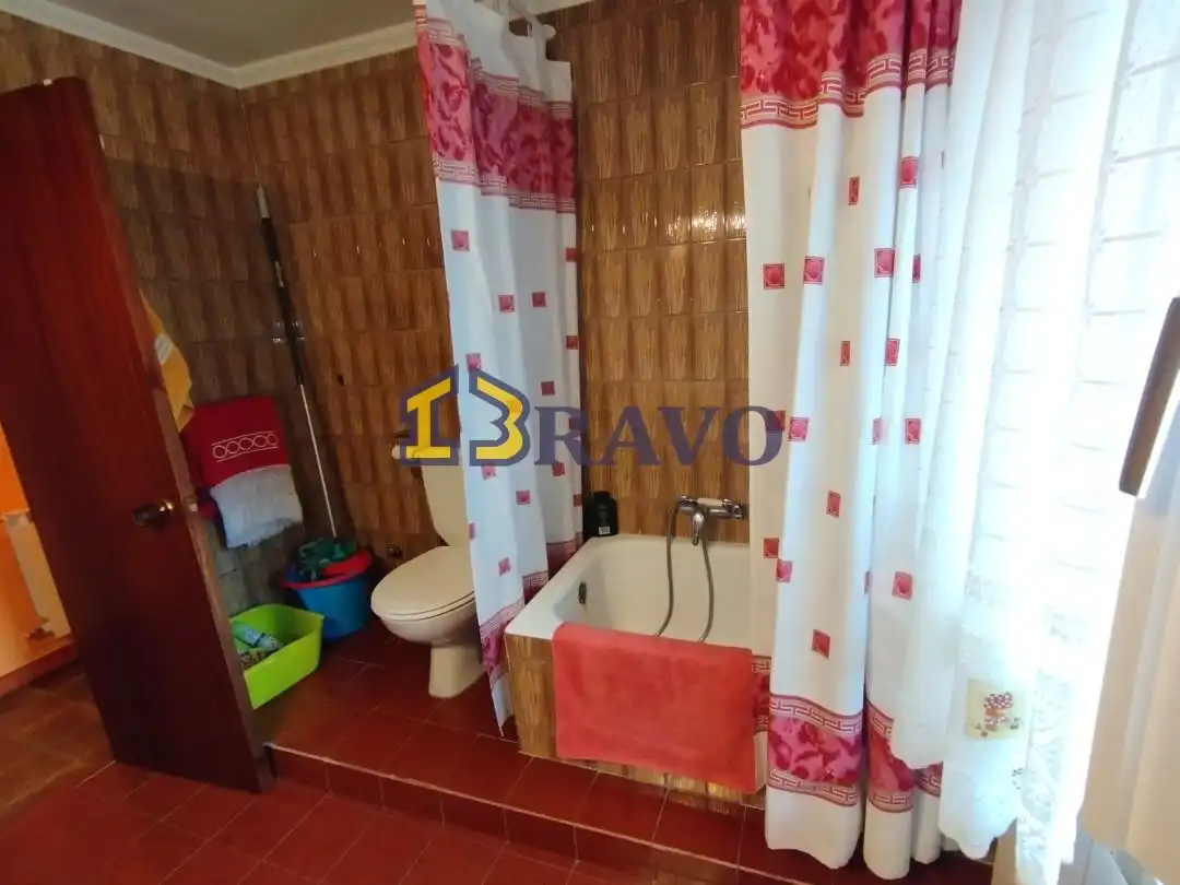 Baño de Casa o chalet en venta en Medina de Pomar con Calefacción, Jardín privado y Terraza