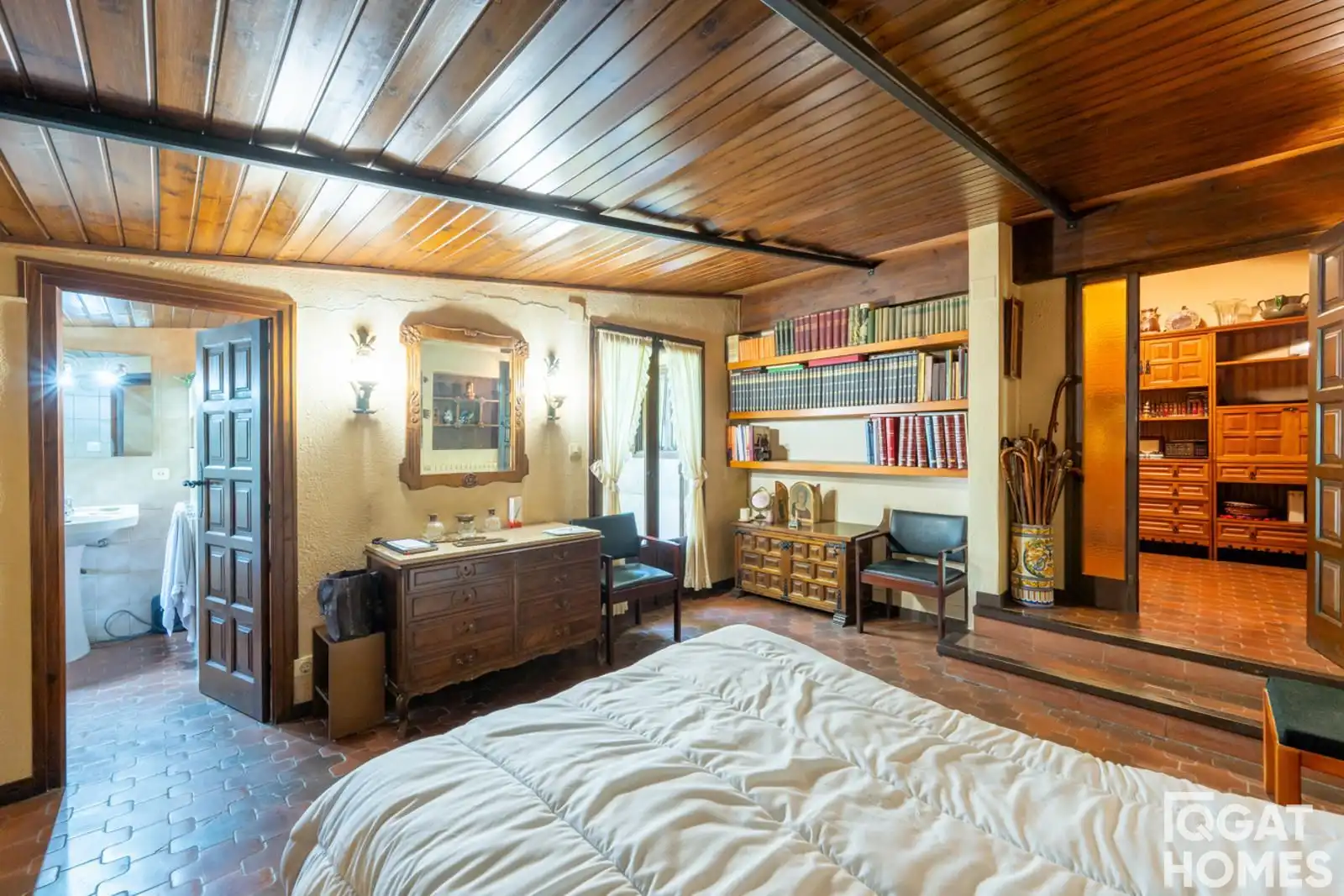 Habitación de Casa o chalet en venta en Sant Cugat del Vallès con Calefacción, Terraza y Trastero