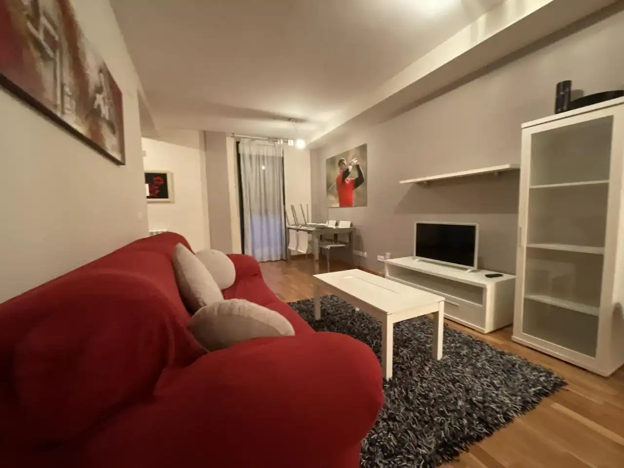 Sala de estar de Piso en venta en Cirueña con Calefacción, Trastero y Amueblado