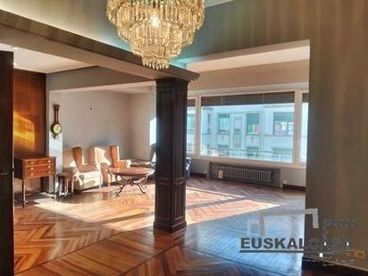 Living room of Flat for sale in Bilbao   with Heating, Terrace and Storage room