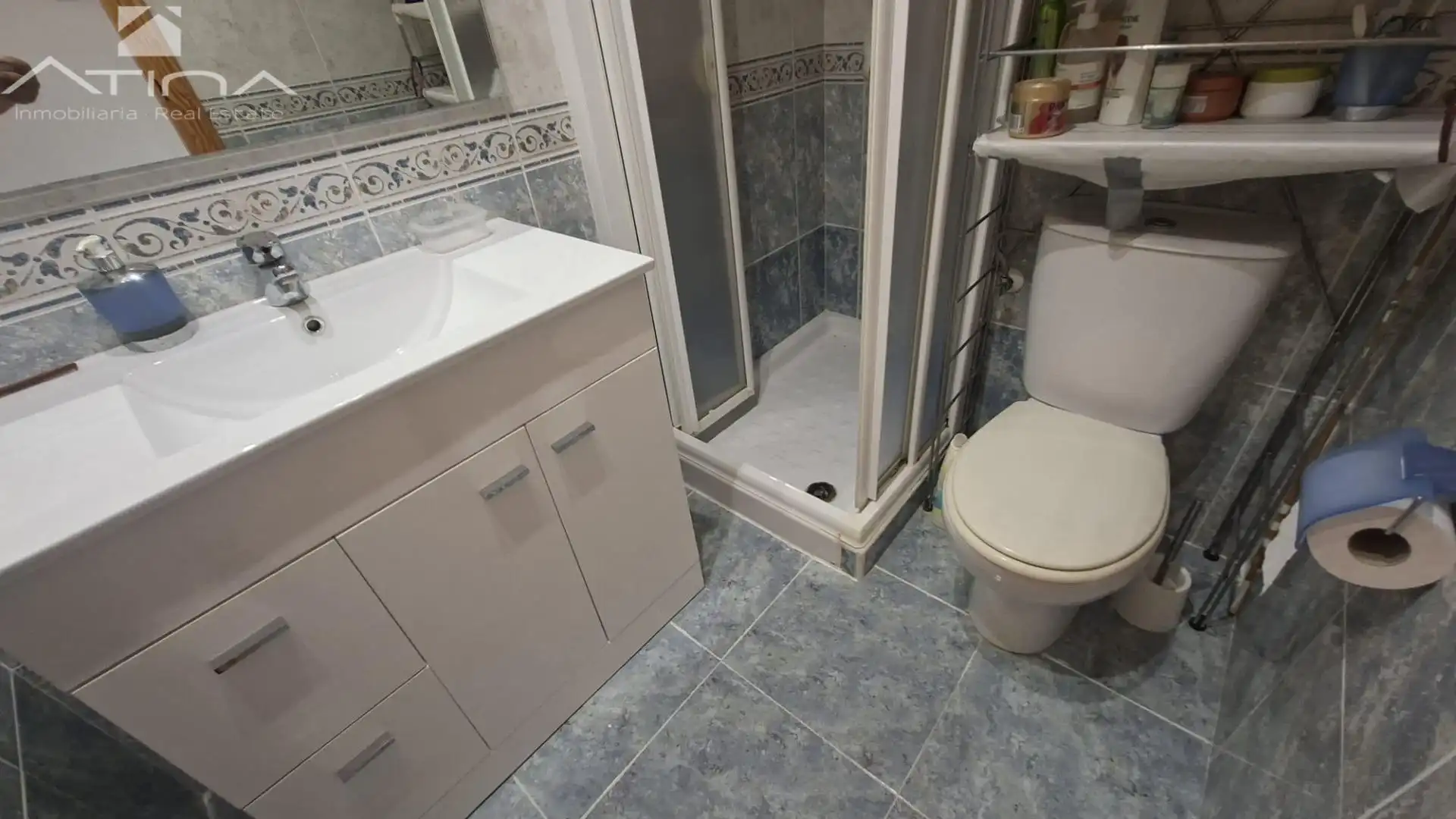Baño de Apartamento en venta en Daimús con Aire acondicionado, Calefacción y Amueblado