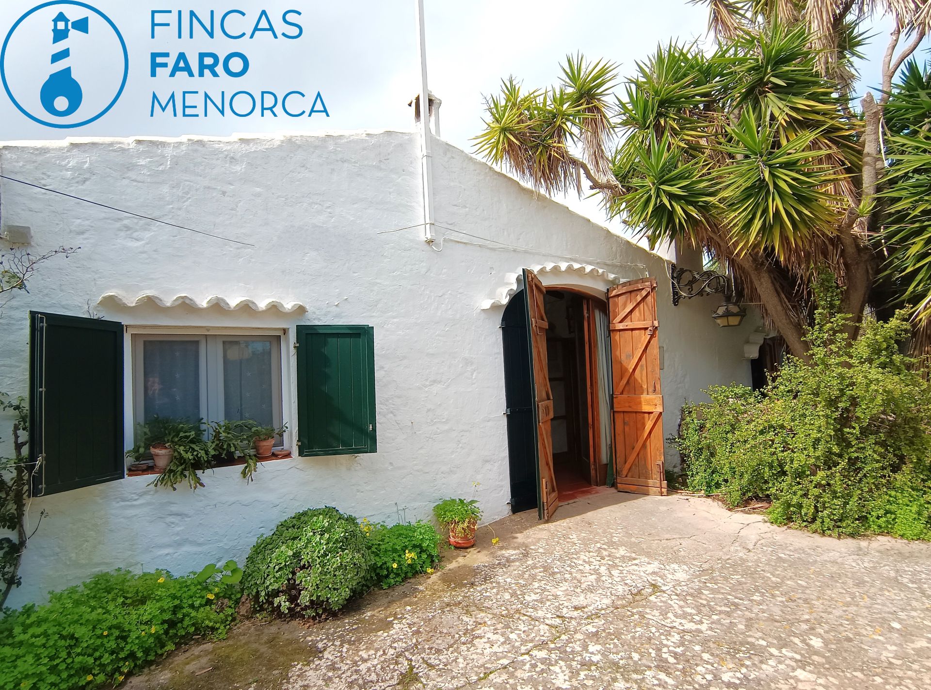 Exterior view of Country house for sale in Maó - Mahón  with Private garden and Terrace