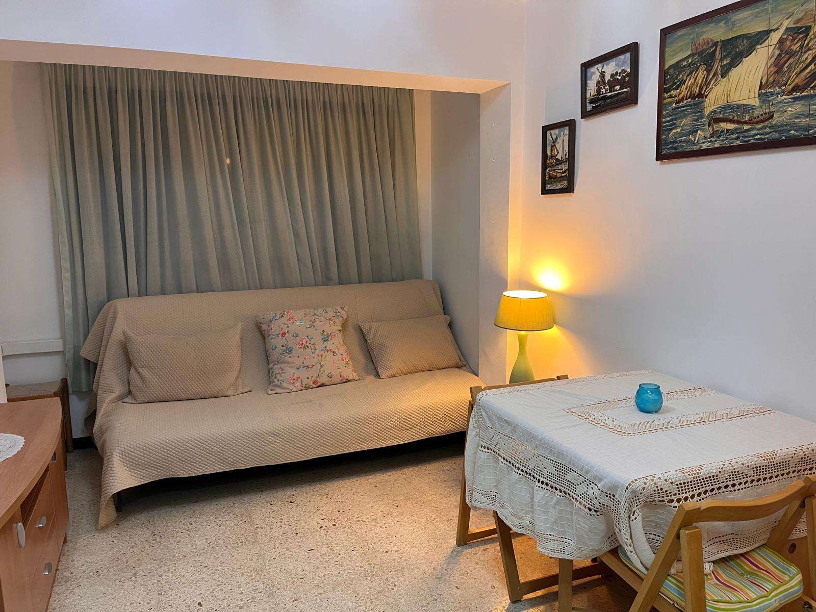 Living room of Apartment to share in  Palma de Mallorca  with Air Conditioner and Terrace