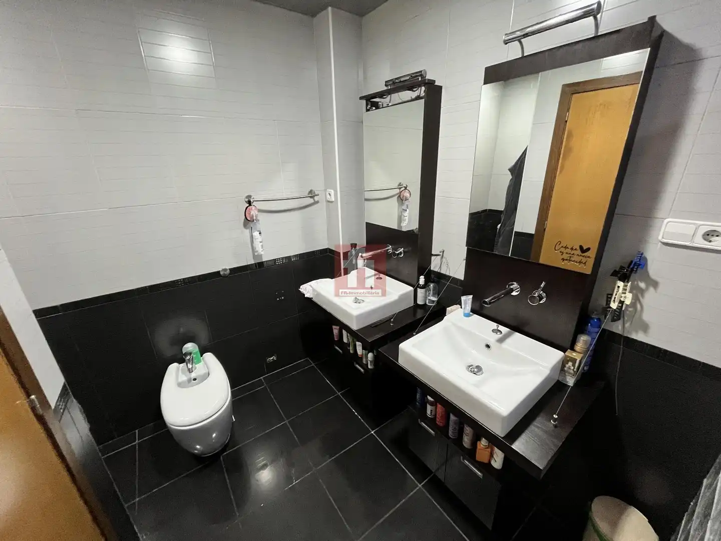 Badezimmer von Haus oder Chalet zum Verkauf in Olivella mit Terrasse, Abstellraum und Schwimmbad