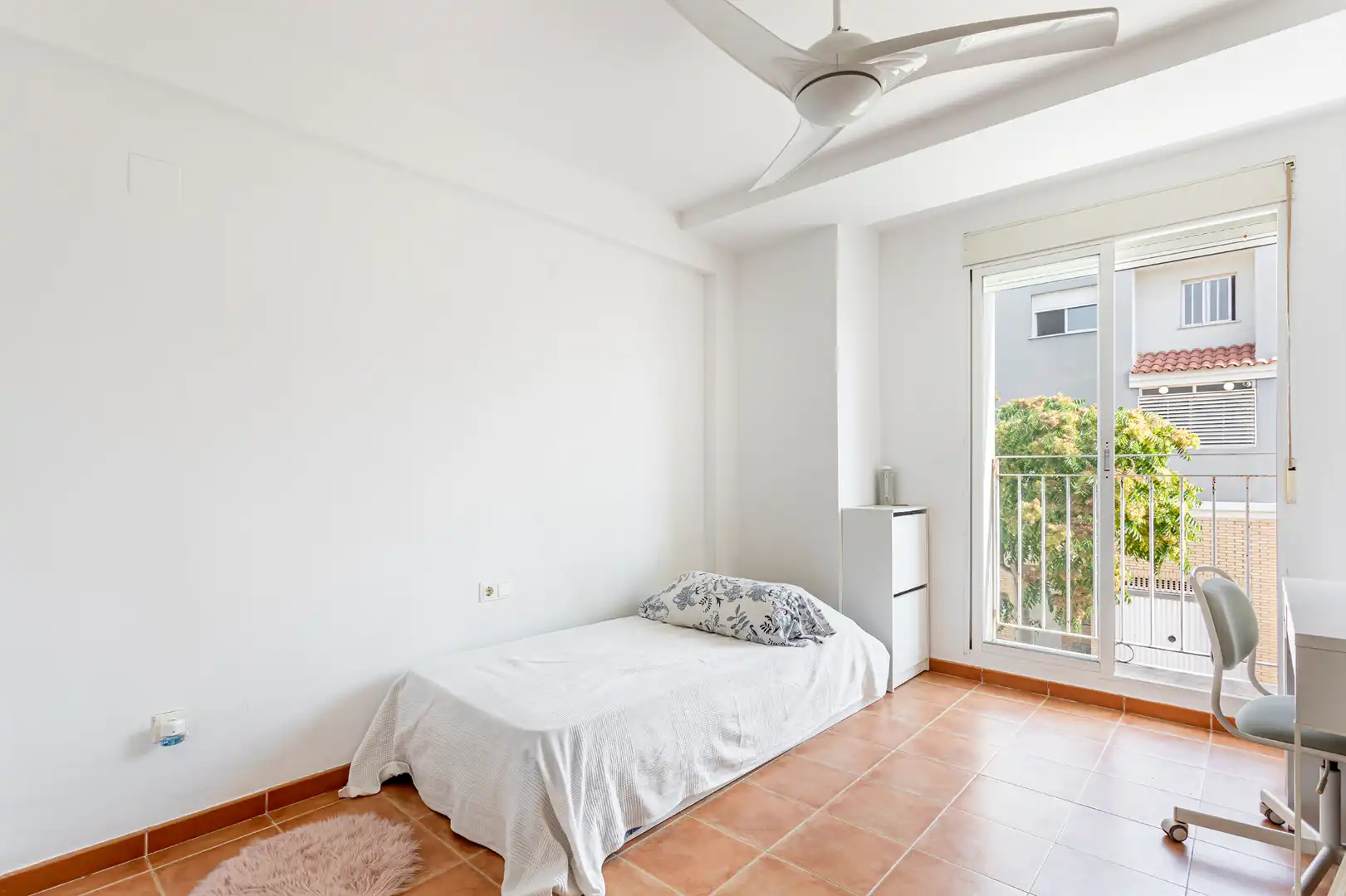 Adosado con terraza en venta en Carrer Albéniz, imagen 7