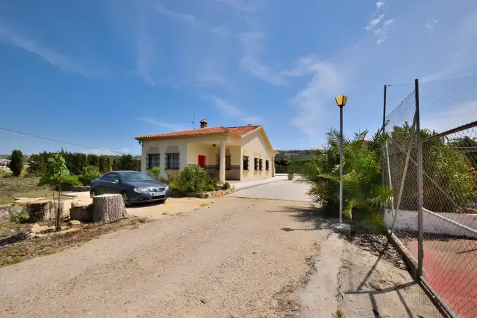 Casa rústica amb terrassa en venda a Partidas Norte, imagen 7