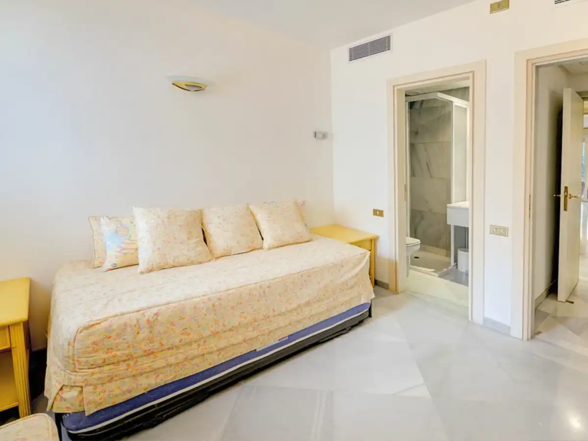 Apartament amb piscina en venda a Marbella Centro, imagen 17