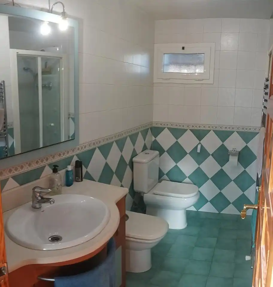 Baño de Casa o chalet en venta en Calatayud con Aire acondicionado, Calefacción y Jardín privado