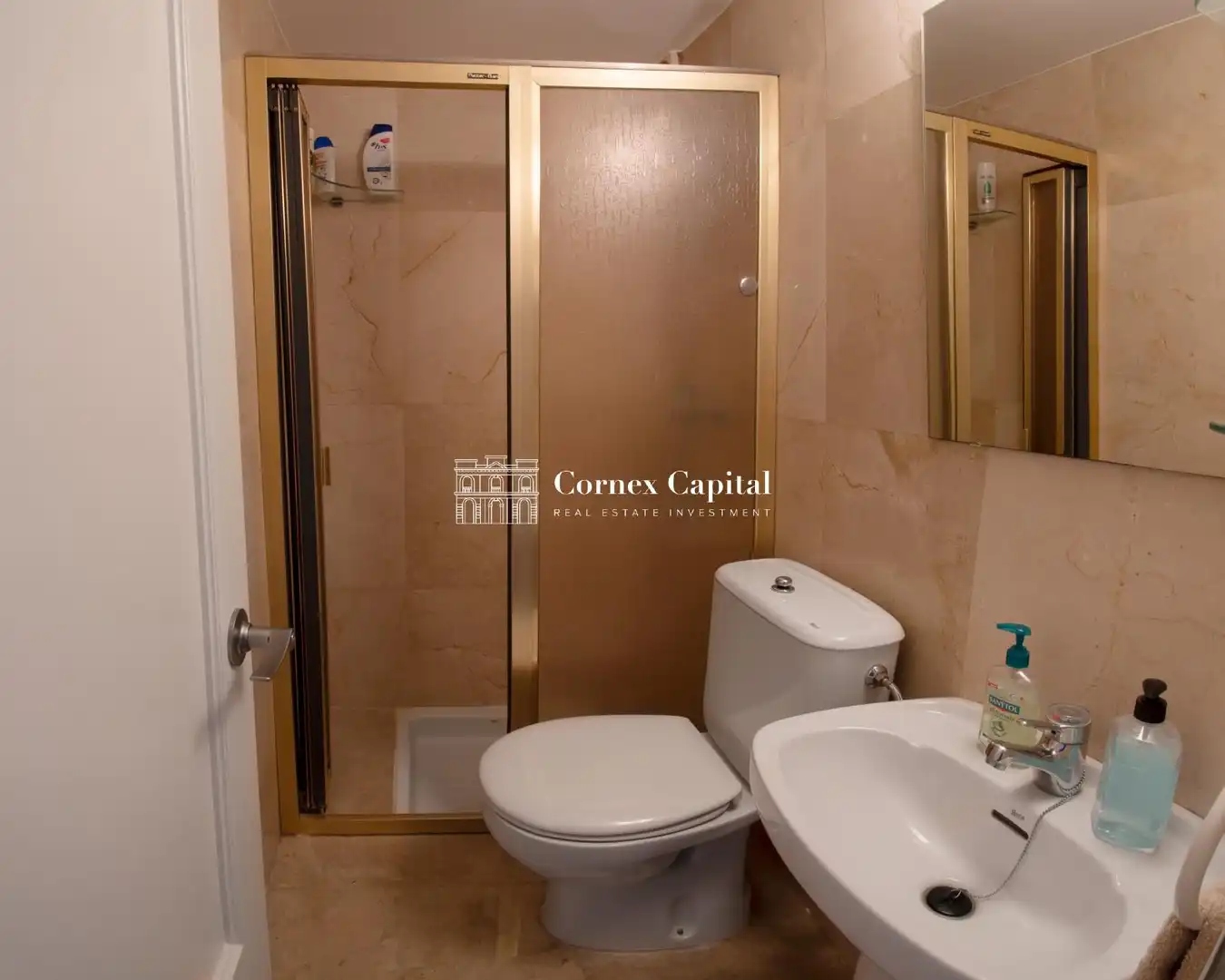 Bathroom of Flat for sale in Castell d'Aro, Platja d'Aro i s'Agaró  with Air Conditioner, Heating and Private garden