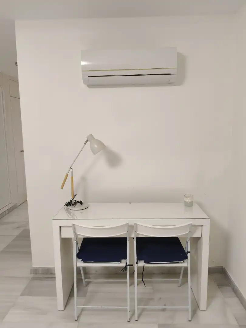 Comedor de Apartamento de alquiler en El Ejido con Aire acondicionado, Amueblado y Horno