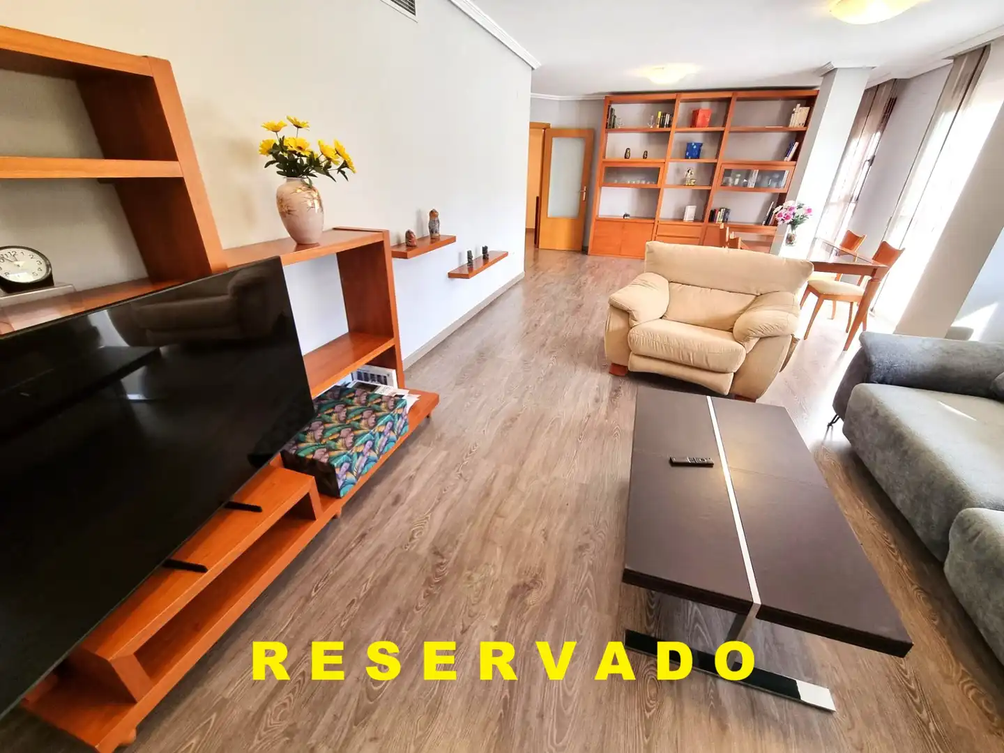 Sala d'estar de Pis en venda en Alicante / Alacant amb Aire condicionat, Calefacció i Parquet