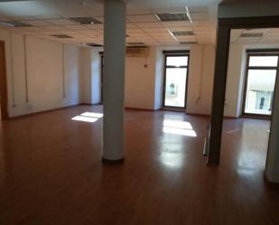 Office to rent in Manresa