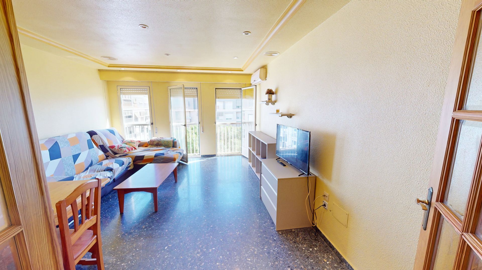 Sala de estar de Piso en venta en Elche / Elx con Aire acondicionado, Horno y Balcón
