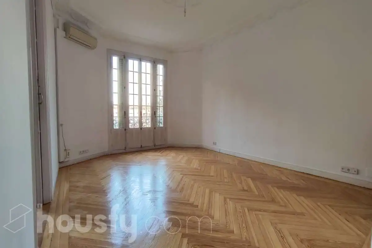 Sala de estar de Local de alquiler en Madrid