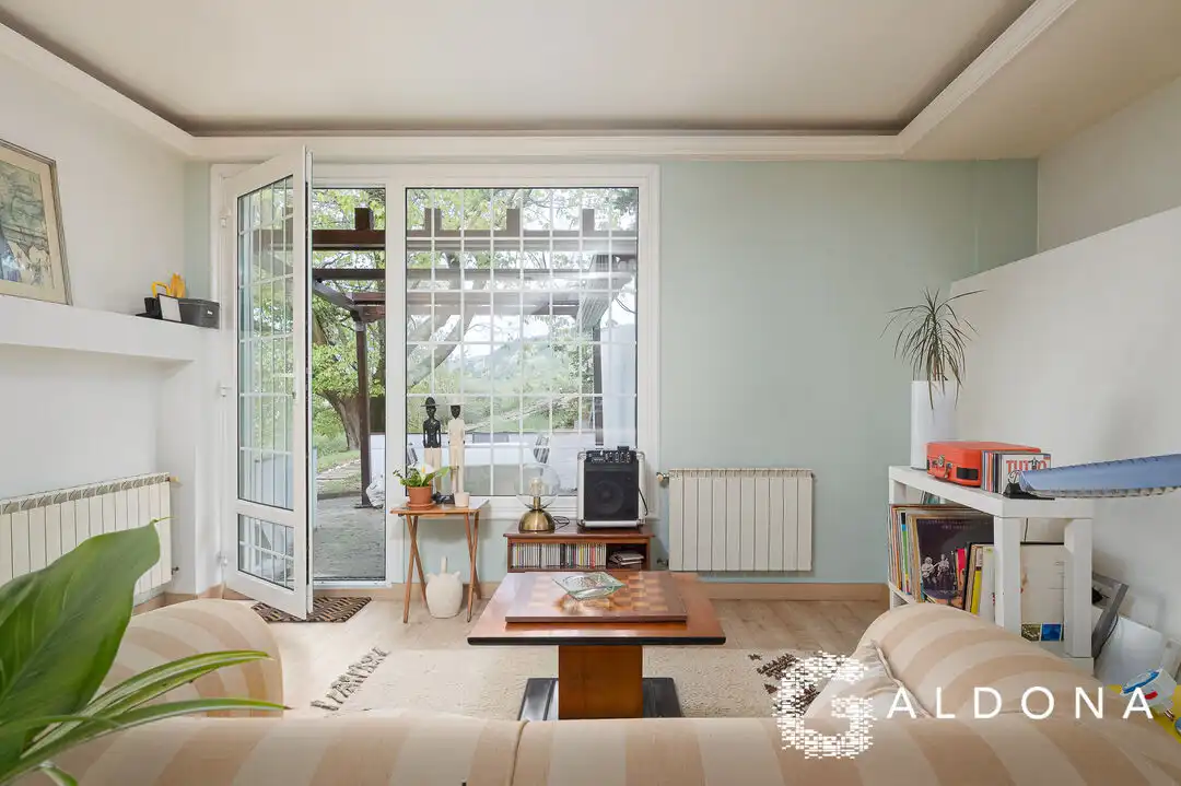 Sala de estar de Casa o chalet en venta en Pasaia con Calefacción, Jardín privado y Terraza