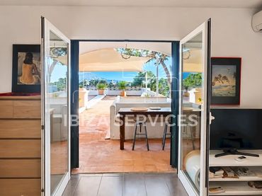 Pis amb piscina en venda a Cala Vedella-Cala Tarida